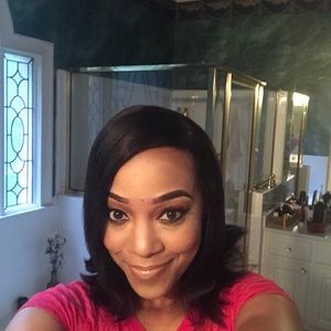 Meet your Posher, Veronica